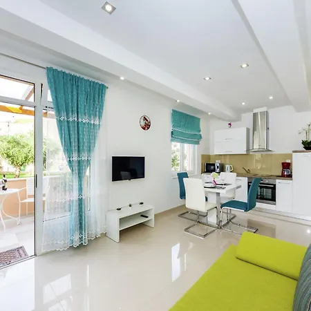 Attractive In With Garden * Zadar