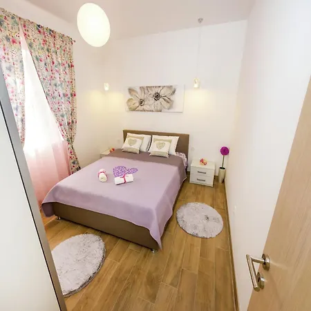 Attractive In With Garden * Zadar